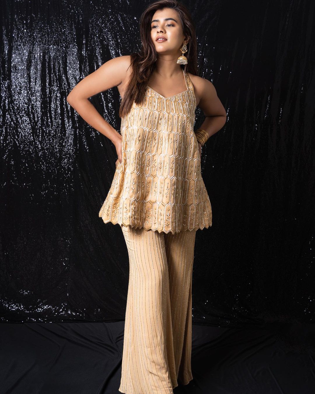 TeluguISM - Hebah Patel 