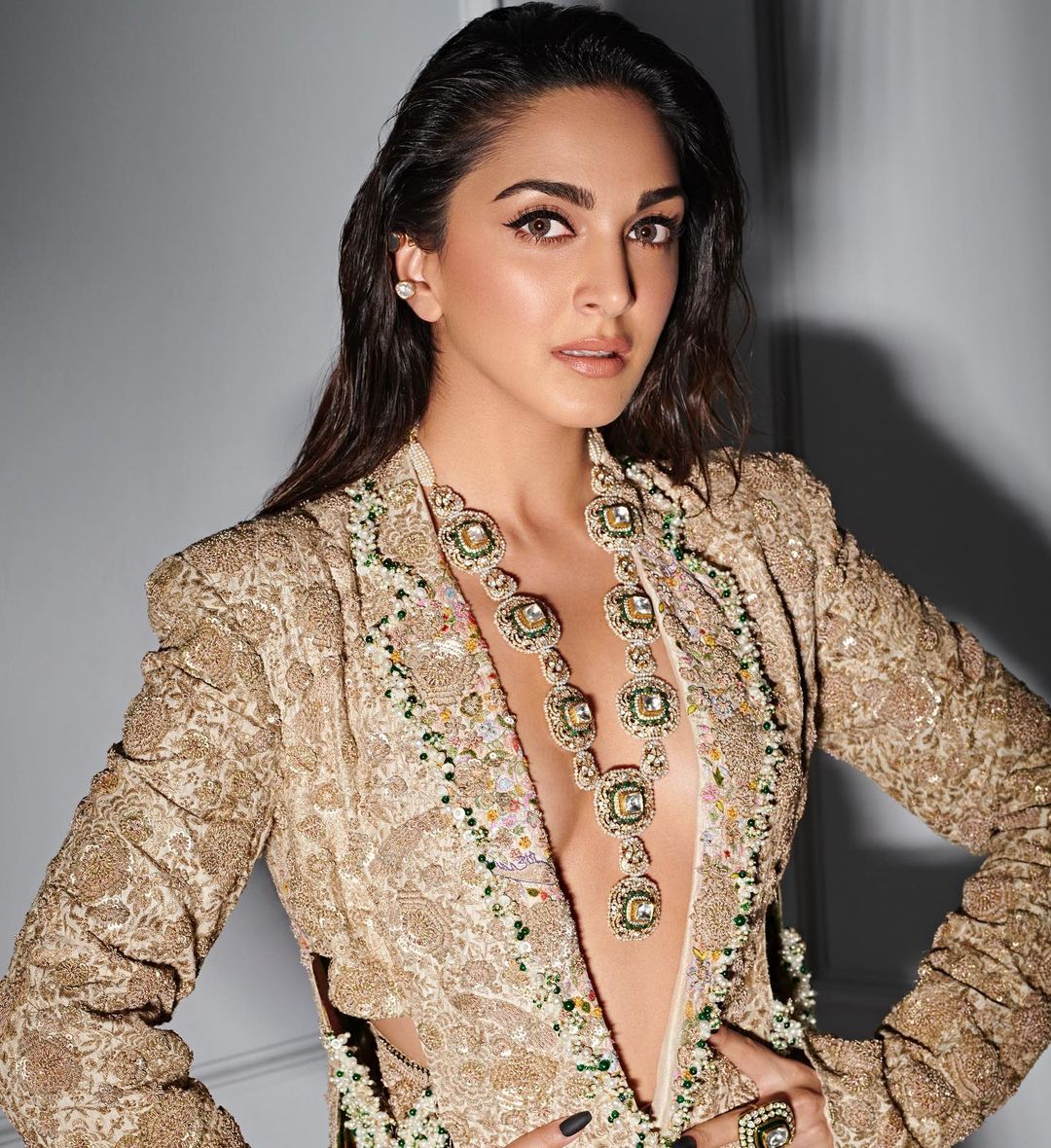 TeluguISM - Kiara Advani 
