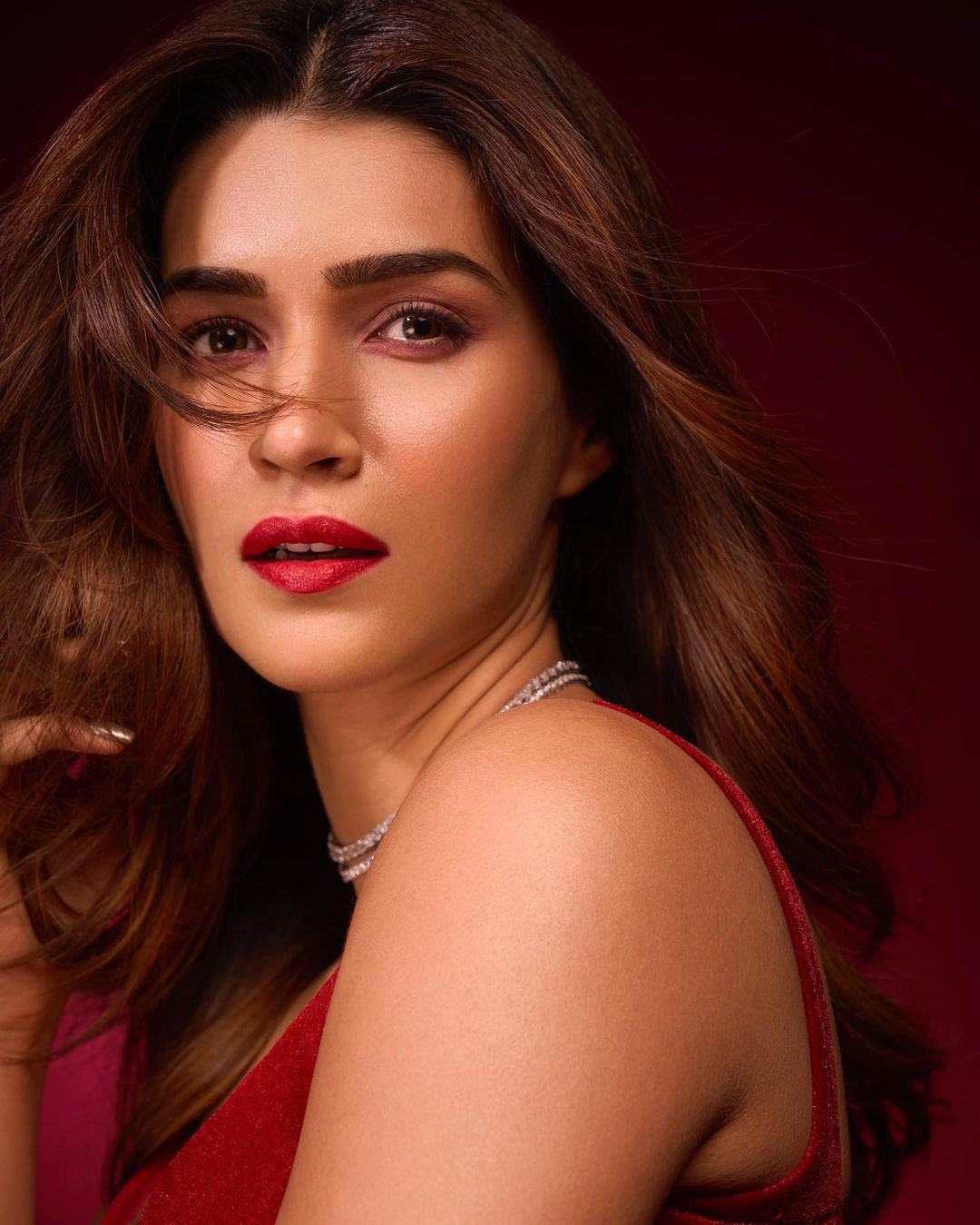 TeluguISM - Kriti Sanon