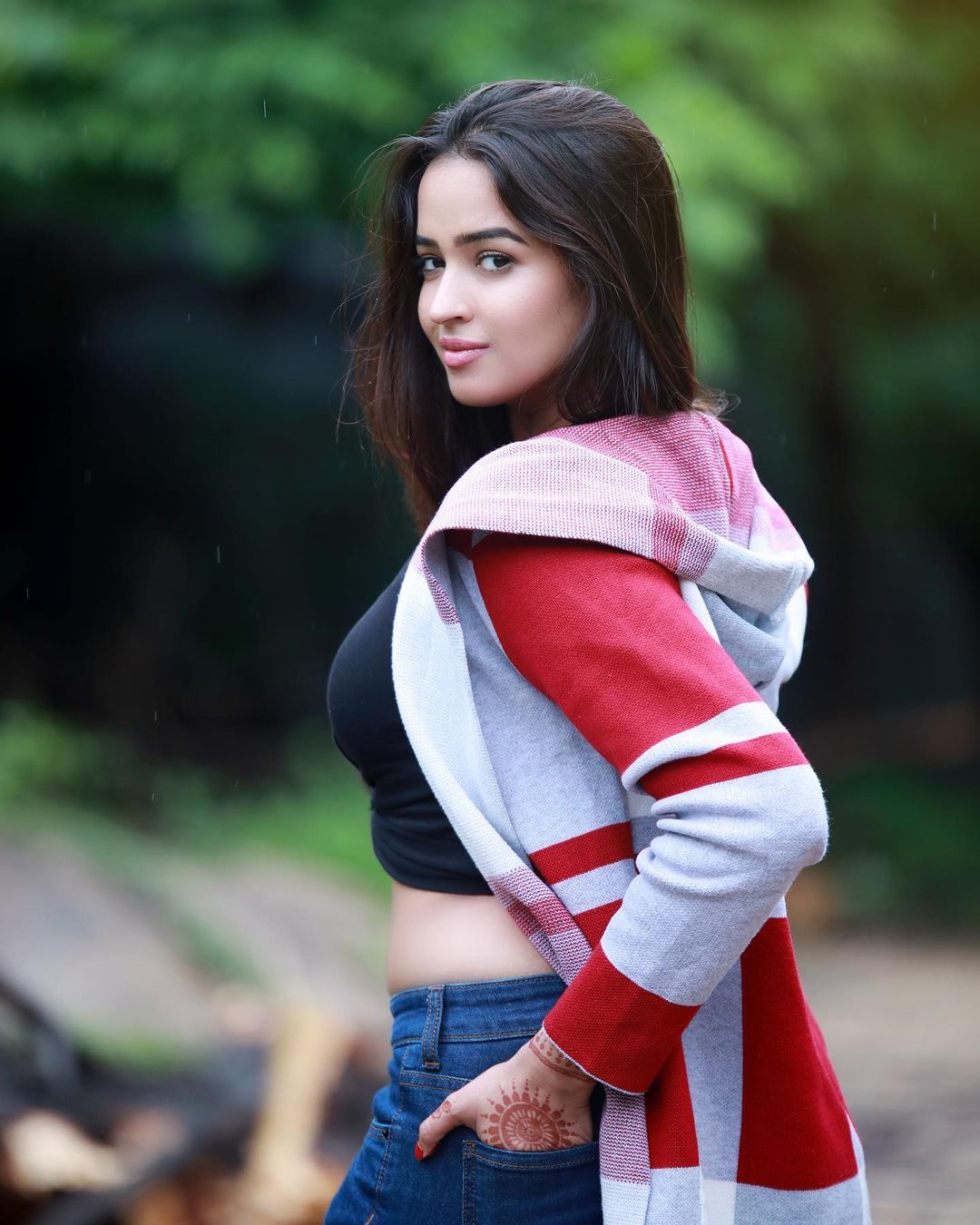 TeluguISM - Pujita Ponnada