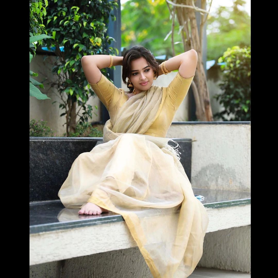 TeluguISM : Pujita Ponnada