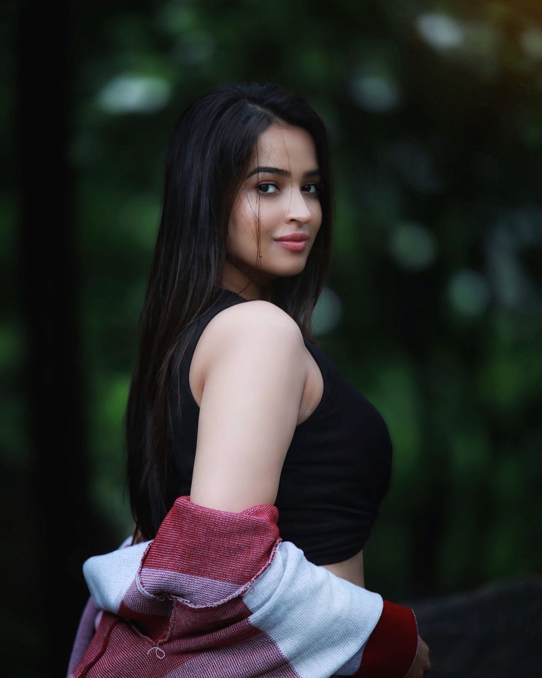 TeluguISM - Pujita Ponnada