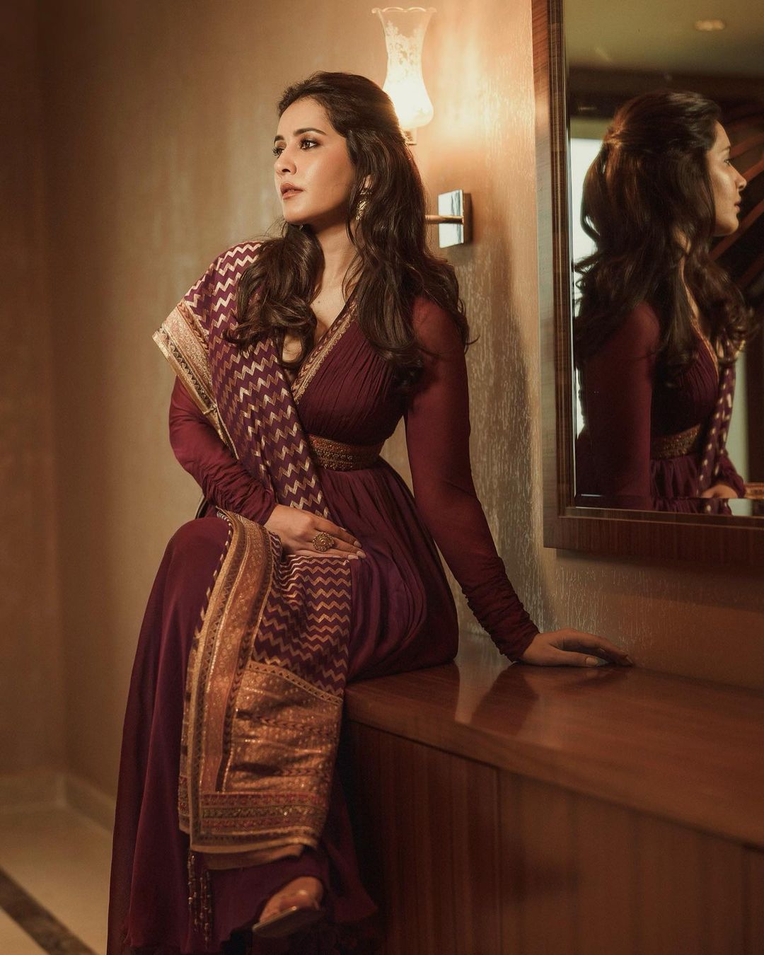 TeluguISM - Rashi Khanna