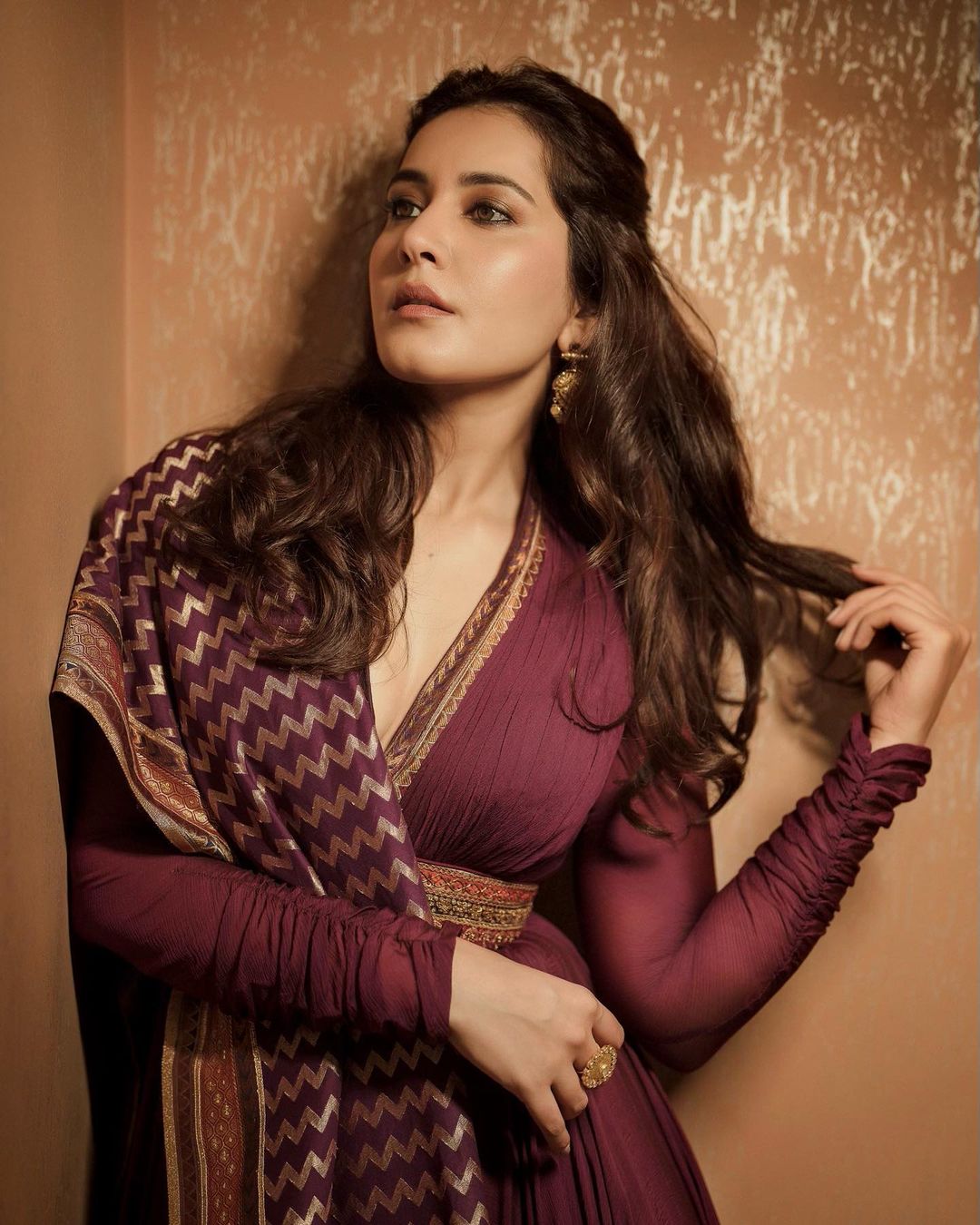 TeluguISM - Rashi Khanna